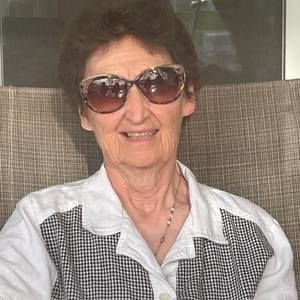 Meet your Posher, Gina